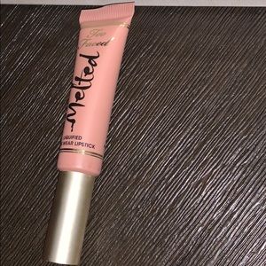 Too Faced liquid Lipstick- Shade MELTED SUGAR